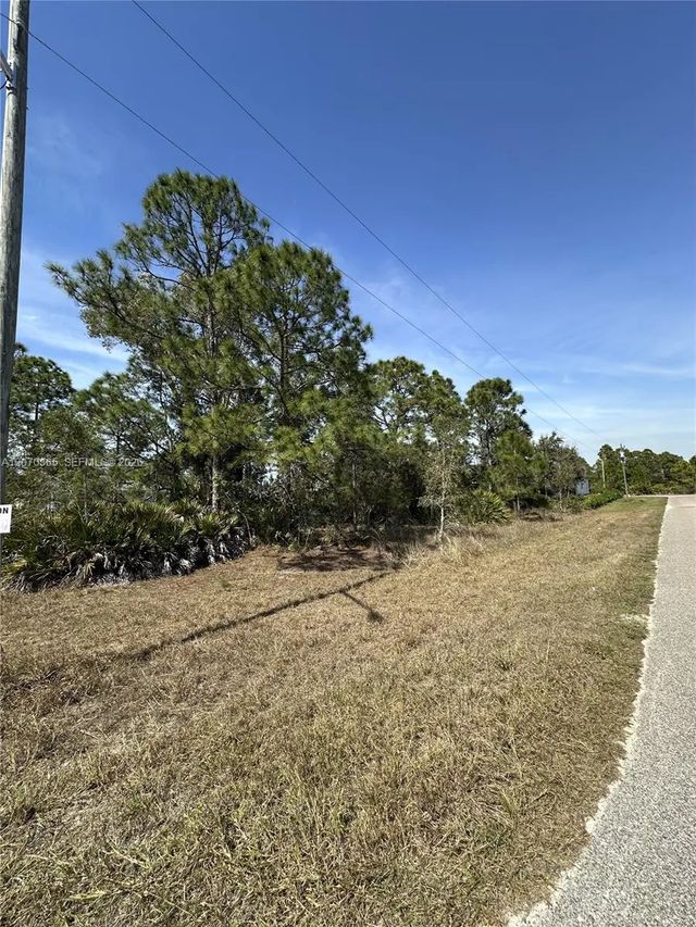 4 of 6 - 2900 33rd Street W, Lehigh Acres, FL