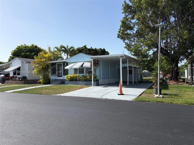2 of 33 - 35303 Sw 180th Avenue #lot 347, Homestead, FL