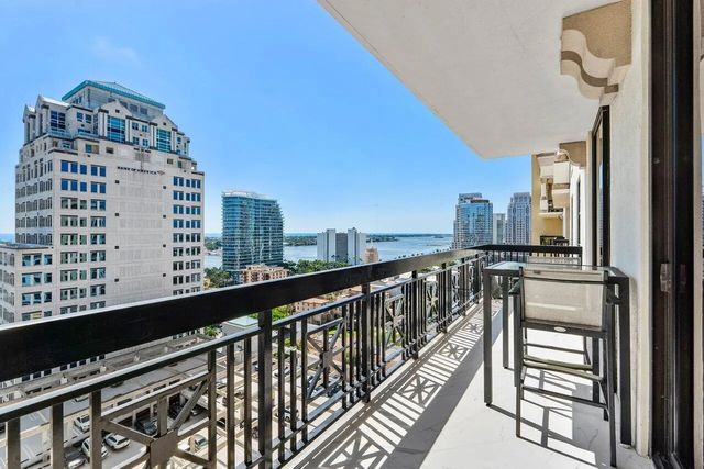 3 of 47 - 801 S Olive Avenue #1508, West Palm Beach, FL
