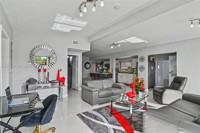 3 of 86 - 3538 Sw 87th Court, Miami, FL