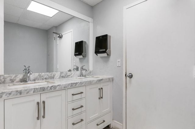 5 of 7 - 4524 Gun Club Road #203, West Palm Beach, FL