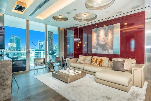 2 of 38 - 50 S Pointe Drive #905, Miami Beach, FL