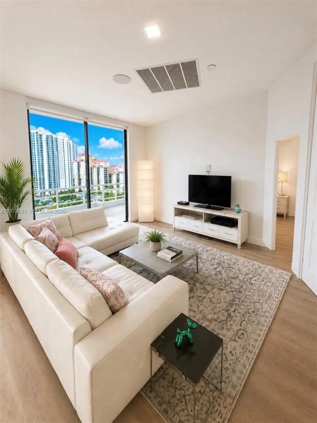 4 of 16 - 3300 Ne 192nd Street #1713, Aventura, FL