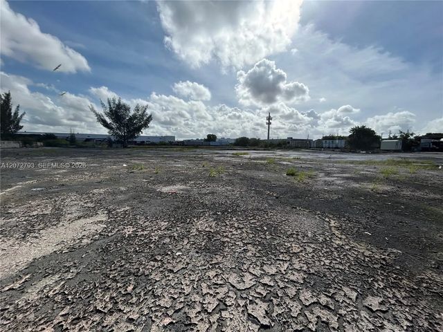 7225 Nw 84th Avenue, Medley