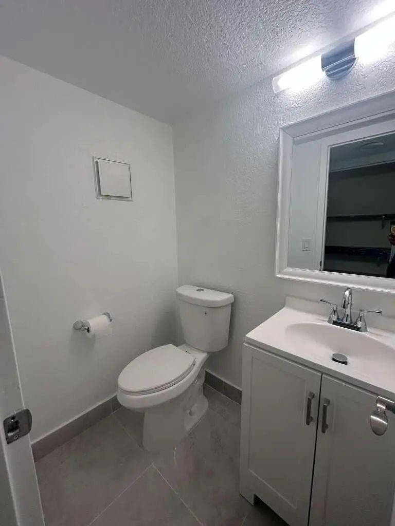 230 Fanshaw F #f-230, Boca Raton, FL, 33434