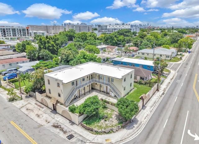 3 of 32 - 6415 Nw 17th Avenue, Miami, FL