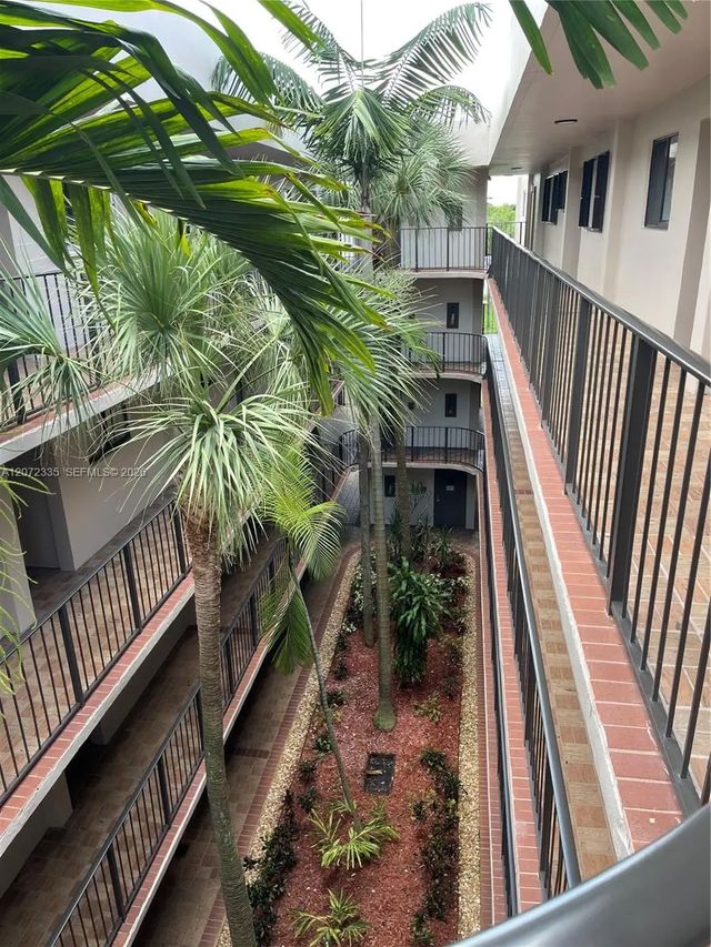 2 of 27 - 8520 Sw 133rd Ave Road #406, Miami, FL