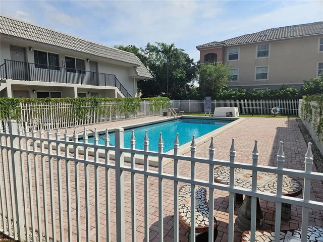 2 of 17 - 3273 Nw 102nd Terrace #3273, Coral Springs, FL