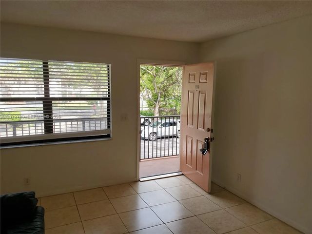 3 of 17 - 3273 Nw 102nd Terrace #3273, Coral Springs, FL