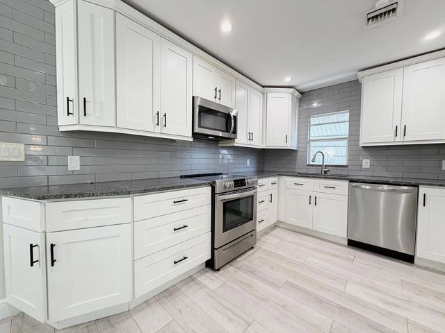 528 N J Street, Lake Worth Beach