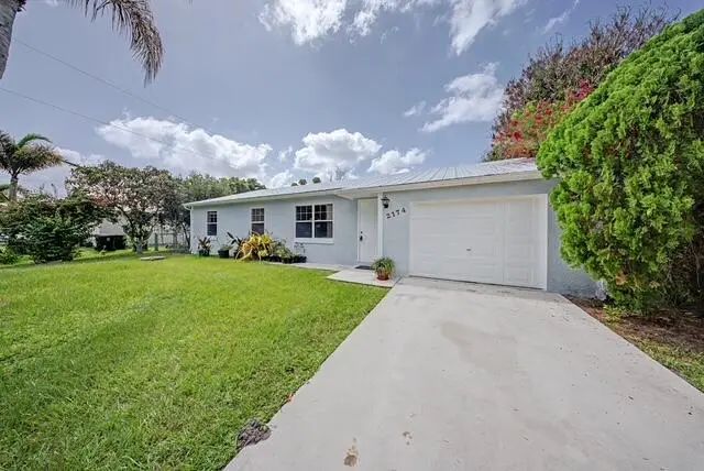 2174 Se Broward Terrace, Port St. Lucie
