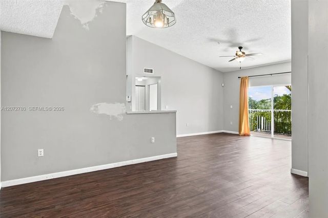 2 of 25 - 6976 Sw 39th Street #g304, Davie, FL