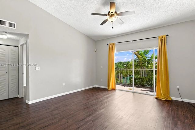 3 of 25 - 6976 Sw 39th Street #g304, Davie, FL
