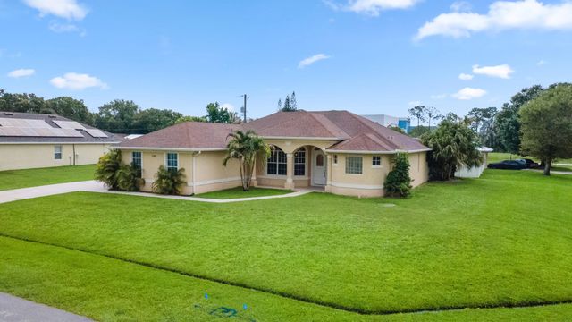 2 of 31 - 2189 Sw Gemini Lane, Port St. Lucie, FL