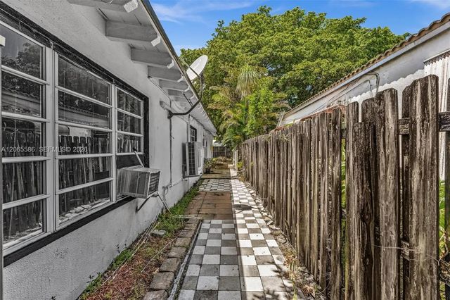 4 of 81 - 1943 Rodman Street, Hollywood, FL