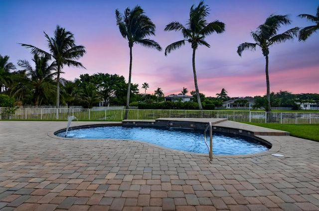 4 of 99 - 11554 Knightsbridge Place, Wellington, FL