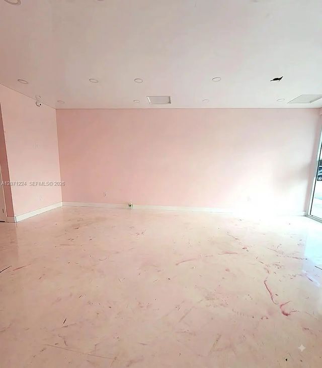 4500 W Hallandale Beach Boulevard #4, Hollywood