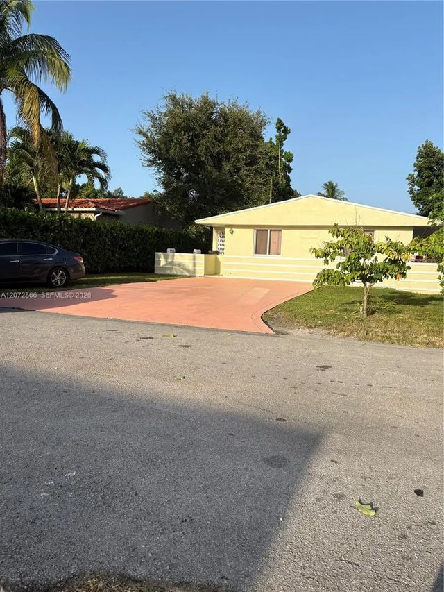 10831 Ne 2nd Court, Miami