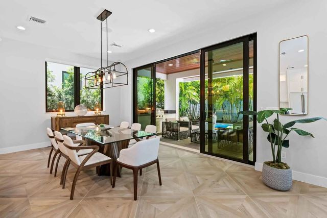 4 of 32 - 3400 Ne 25th Street, Fort Lauderdale, FL