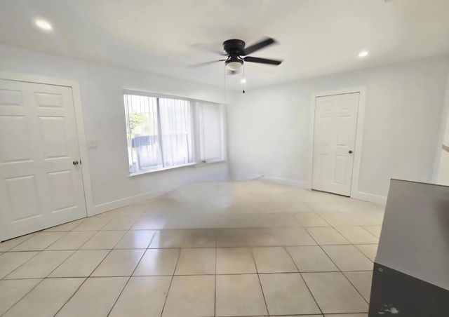 5 of 11 - 6138 Southgate Boulevard, Margate, FL