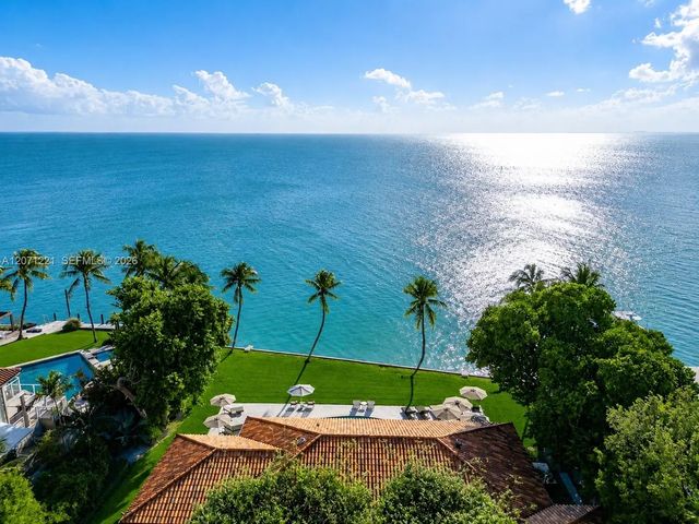 520 S Mashta Drive, Key Biscayne