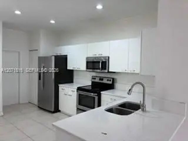 3 of 11 - 2319 Pasadena Way, Weston, FL