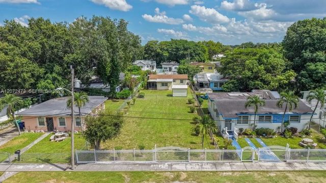 2 of 10 - 1967 Nw 52nd Street, Miami, FL