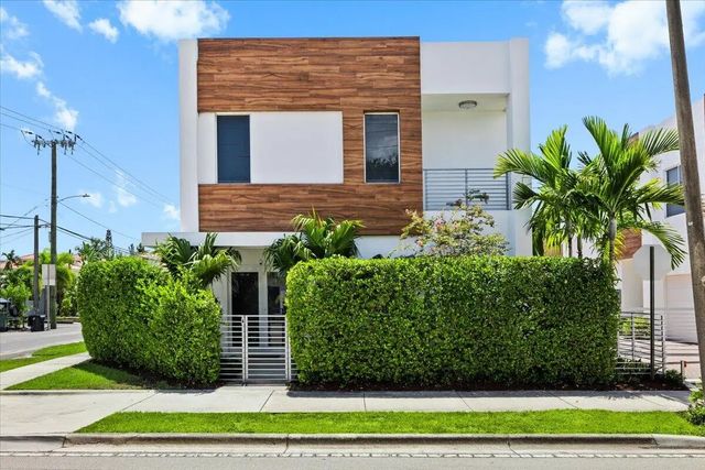 2 of 54 - 1255 Ne 18th Avenue, Fort Lauderdale, FL