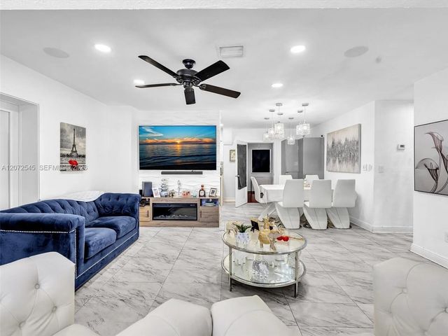 2 of 34 - 2001 Nw 206th Street, Miami Gardens, FL