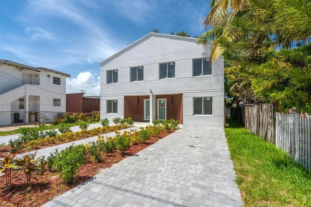 2 of 21 - 1629 Nw 40th Street, Miami, FL
