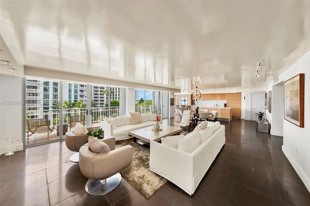 4 of 65 - 600 Grapetree Drive #6bs, Key Biscayne, FL