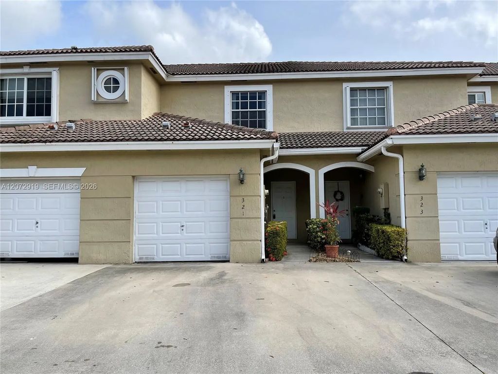 321 Sw 120th Avenue #321, Pembroke Pines