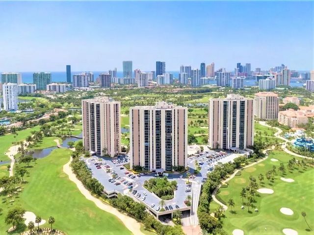 2 of 34 - 20335 W Country Club Drive #2408, Aventura, FL