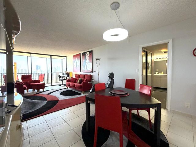 4 of 34 - 20335 W Country Club Drive #2408, Aventura, FL