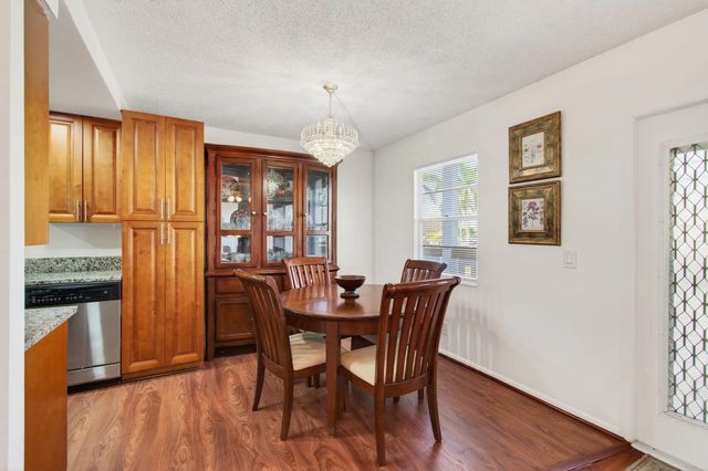 4 of 105 - 2035 Cornwall B, Boca Raton, FL