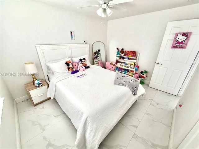 5 of 21 - 16747 Nw 10th Street, Pembroke Pines, FL