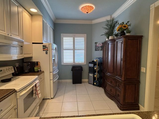 2 of 31 - 31 Harbour Isle Drive W #ph05, Fort Pierce, FL