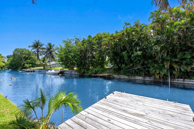 2 of 35 - 1054 Old Boynton Road, Boynton Beach, FL