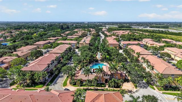 3 of 58 - 14601 Sw 5th Street, Pembroke Pines, FL