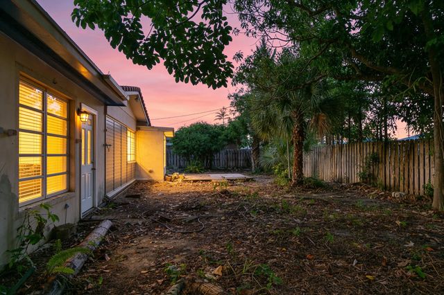 4 of 29 - 916 Se 12th Avenue, Deerfield Beach, FL