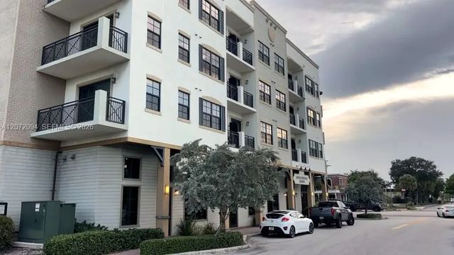 4100 Sw 64th Avenue #408, Davie