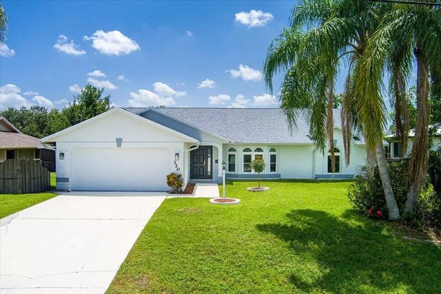 3 of 30 - 320 Ne Surfside Avenue, Port St. Lucie, FL