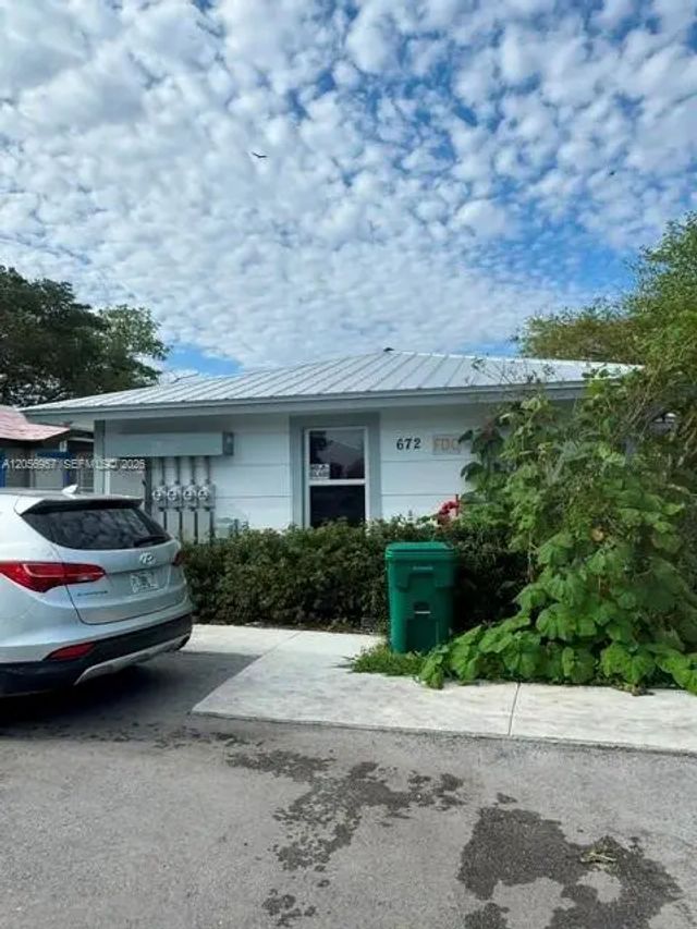 3 of 26 - 678 Nw 14th Street, Florida City, FL