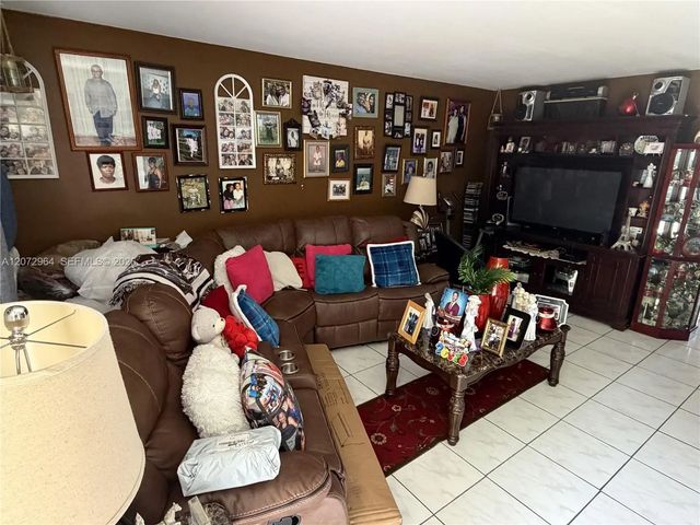 10350 Sw 220th Street #241, Cutler Bay
