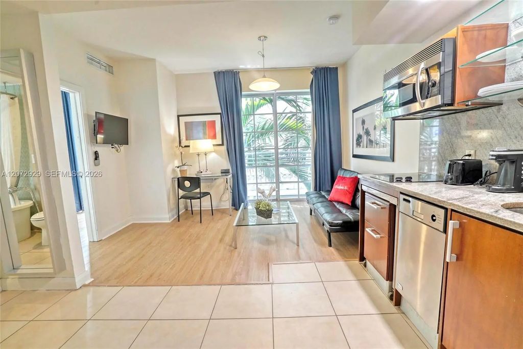 1036 Ocean Drive #b202, Miami Beach