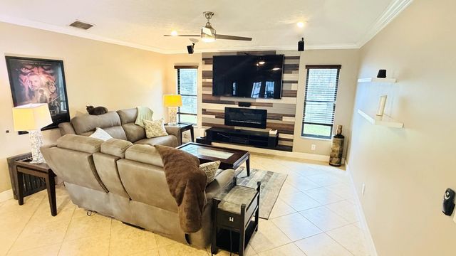 5 of 16 - 757 Se Lighthouse Avenue, Port St. Lucie, FL