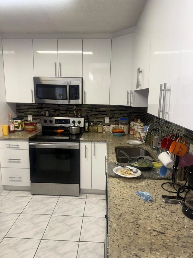 2 of 28 - 3526 La Palmas Court #a-1, Greenacres, FL