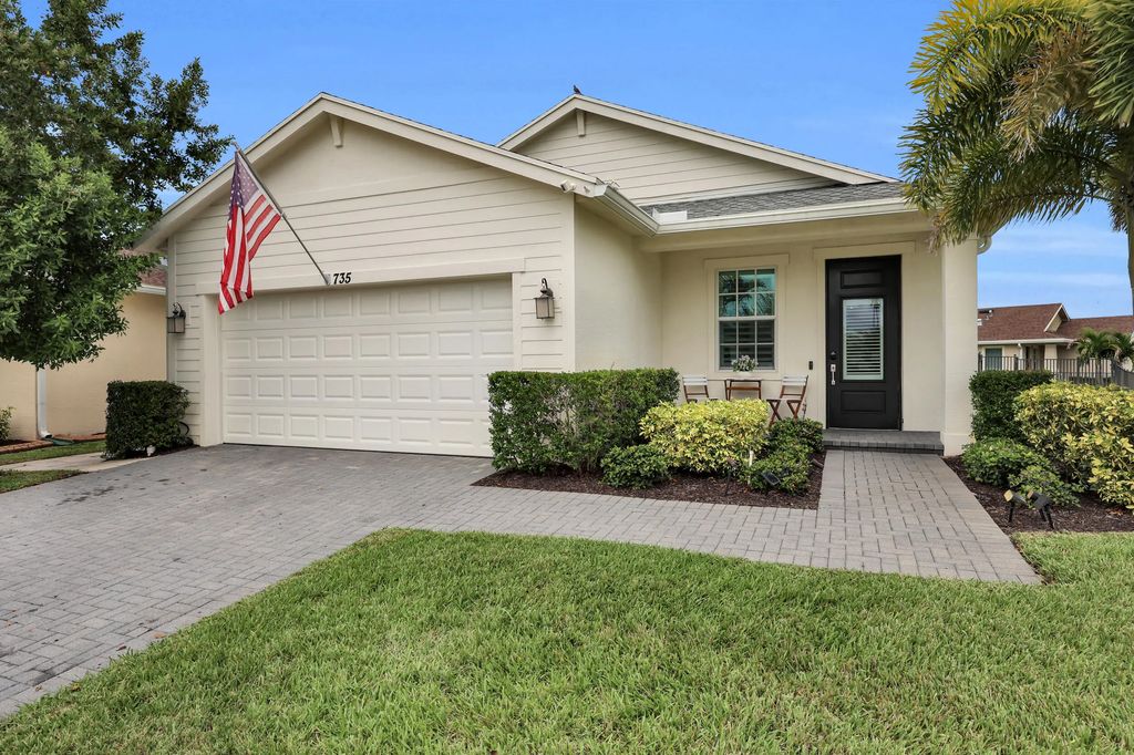 735 Se Woodbine Road, Port St. Lucie