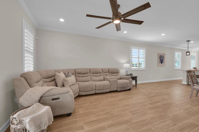 5 of 56 - 735 Se Woodbine Road, Port St. Lucie, FL