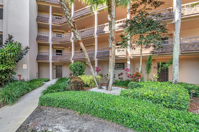 2 of 36 - 4702 Fountains Drive S #105, Lake Worth, FL